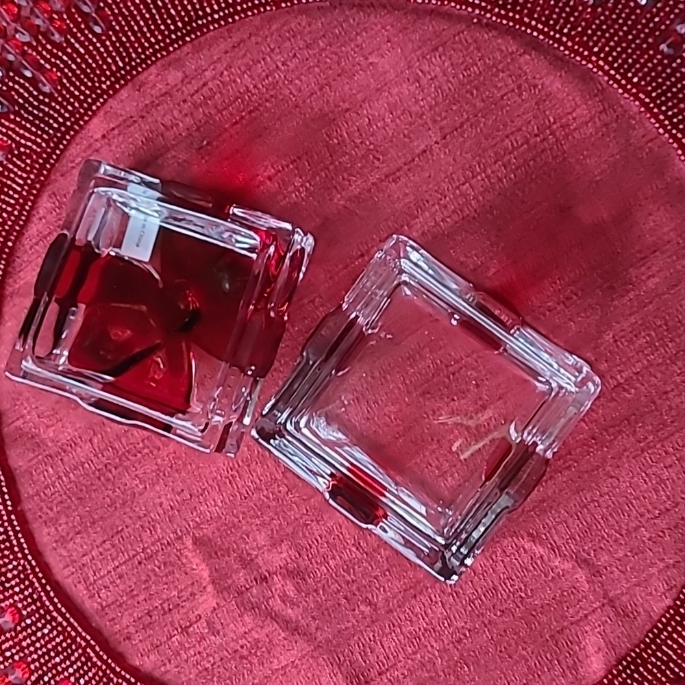Crystal Gift Box - Picture 3 of 7
